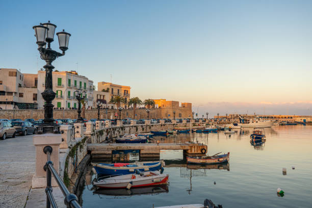 bari.jpg bari.jpg